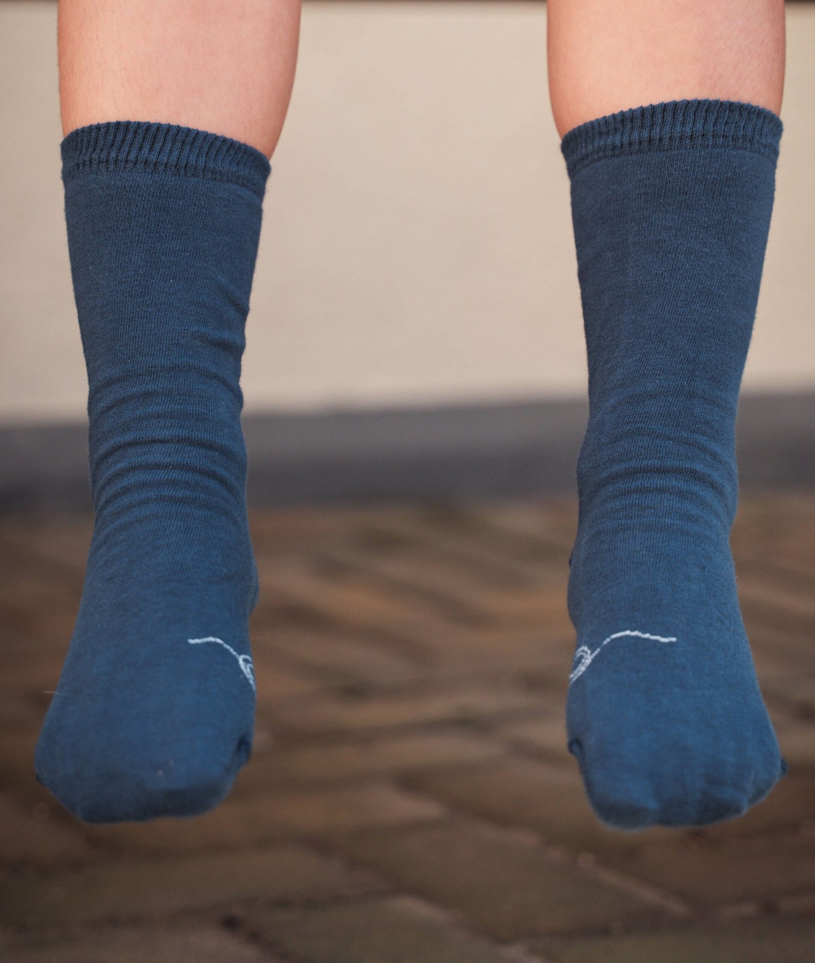 Marino • A Tres Hilos Calcetines-barefoot-basico-azul-portada-